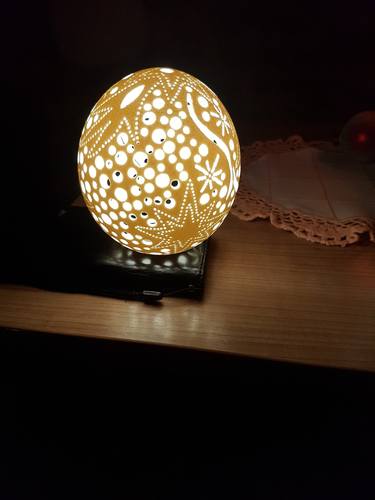 Ostrich egg lamp thumb