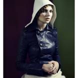Novizinnen #7 - Limited Edition 1 of 1 by Léa Nielsen