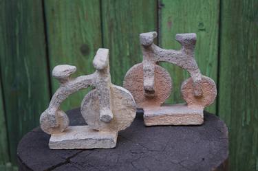 Ceramic sculpture Bicycles ( quantity 2 ) thumb