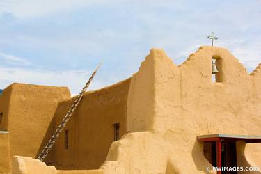 SAN LORENZO CHURCH PICURIS PUEBLO ROAD TO TAOS NEW MEXICO thumb