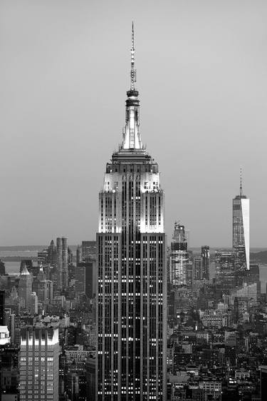 EMPIRE STATE BUILDING MANHATTAN NEW YORK CITY BLACK AND WHITE thumb