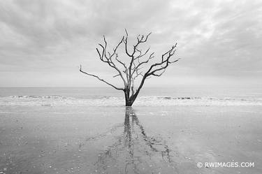 Original Fine Art Landscape Photography by Robert Wojtowicz