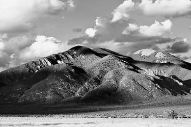 TAOS MOUNTAIN TAOS NEW MEXICO LANDSCAPE BLACK AND WHITE - Limited Edition of 55 thumb