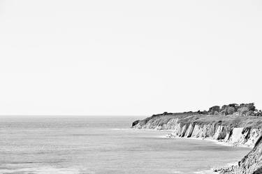 PACIFIC OCEAN SANTA BARBARA COAST CALIFORNIA BLACK AND WHITE - Limited Edition of 100 thumb