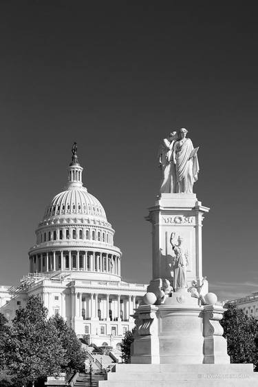 US CAPITOL WASHINGTON DC BLACK AND WHITE VERTICAL - Limited Edition of 100 thumb