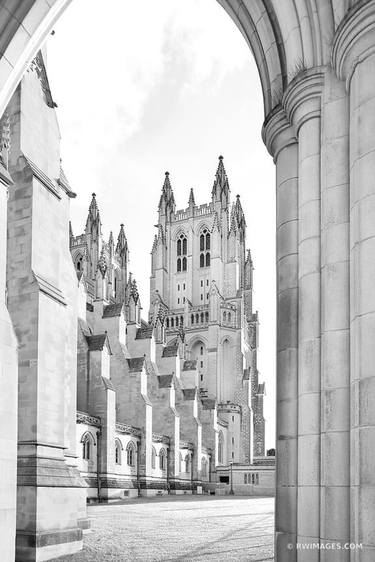 WASHINGTON NATIONAL CATHEDRAL ARCHITECTURE WASHINGTON DC BLACK AND WHITE VERTICA - Limited Edition of 125 thumb