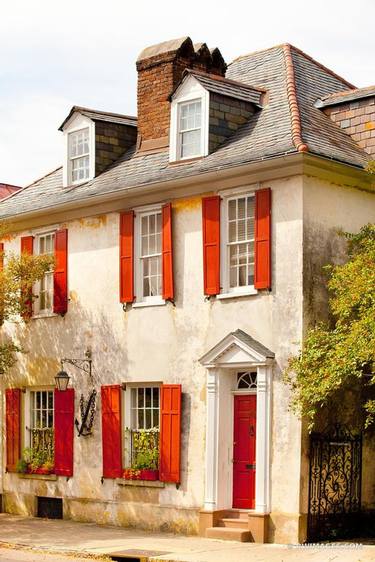 HOUSE WITH RED WINDOW SHUTTERS CHARLESTON ARCHITECTURE CHARLESTON SOUTH CAROLINA COLOR VERTICAL - Limited Edition of 125 thumb