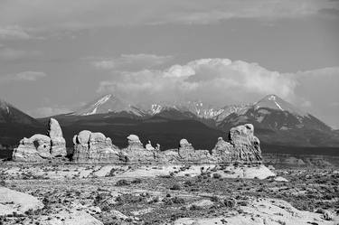 ARCHES NATIONAL PARK UTAH BLACK AND WHITE - Limited Edition of 125 thumb