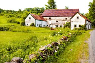OLD BARN BUILDINGS RURAL VERMONT COLOR - Limited Edition of 125 thumb