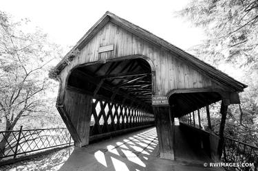 WOODSTOCK MIDDLE BRIDGE VERMONT COVERED BRIDGE BLACK AND WHITE - Limited Edition of 125 thumb