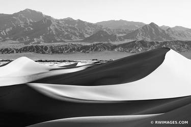 MESQUITE DUNES DEATH VALLEY CALIFORNIA AMERICAN SOUTHWEST DESERT LANDSCAPE BLACK AND WHITE - Limited Edition of 125 thumb