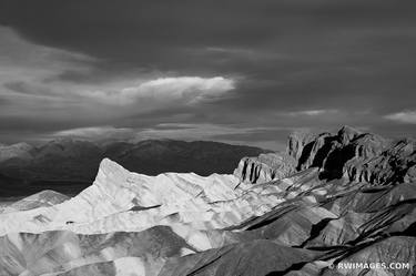 MANLY BEACON ZABRISKIE POINT SUNRISE DEATH VALLEY CALIFORNIA BLACK AND WHITE - Limited Edition of 125 thumb
