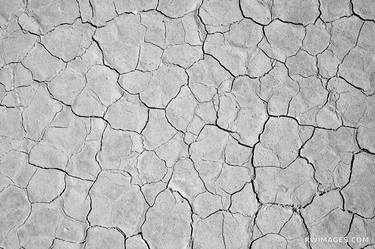 MUD CRACKS PANAMINT PLAYA DEATH VALLEY CALIFORNIA AMERICAN SOUTHWEST DESERT LANDSCAPE BLACK AND WHITE - Limited Edition of 125 thumb