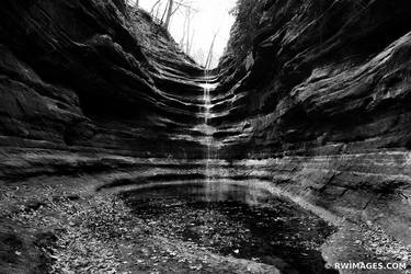 WATERFALL FRENCH CANYON STRAVED ROCK STATE PARK UTICA ILLINOIS BLACK AND WHITE - Limited Edition of 125 thumb