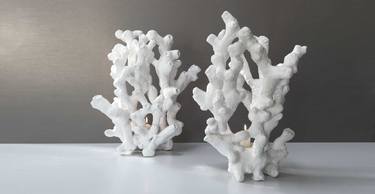 CORAL CANDELABRUM (2 PIECES) thumb