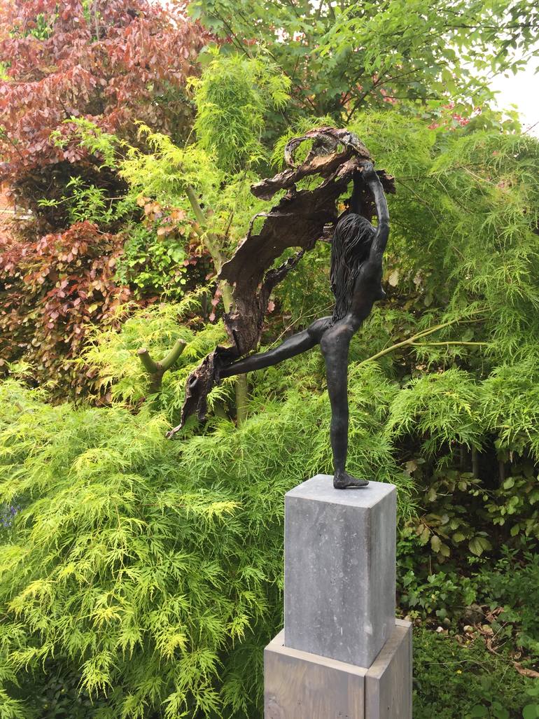 Original Figurative People Sculpture by Jules Smets