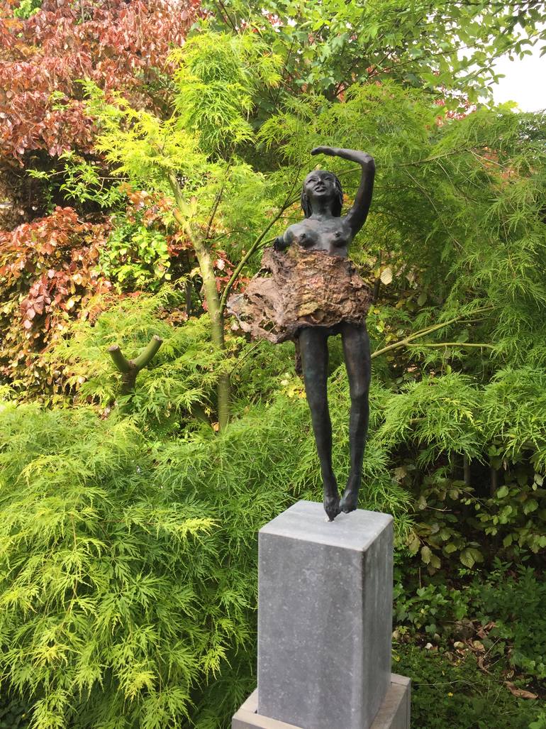 Original Figurative People Sculpture by Jules Smets