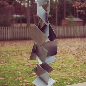 Sotto II Sculpture created by Vadim Kharchenko