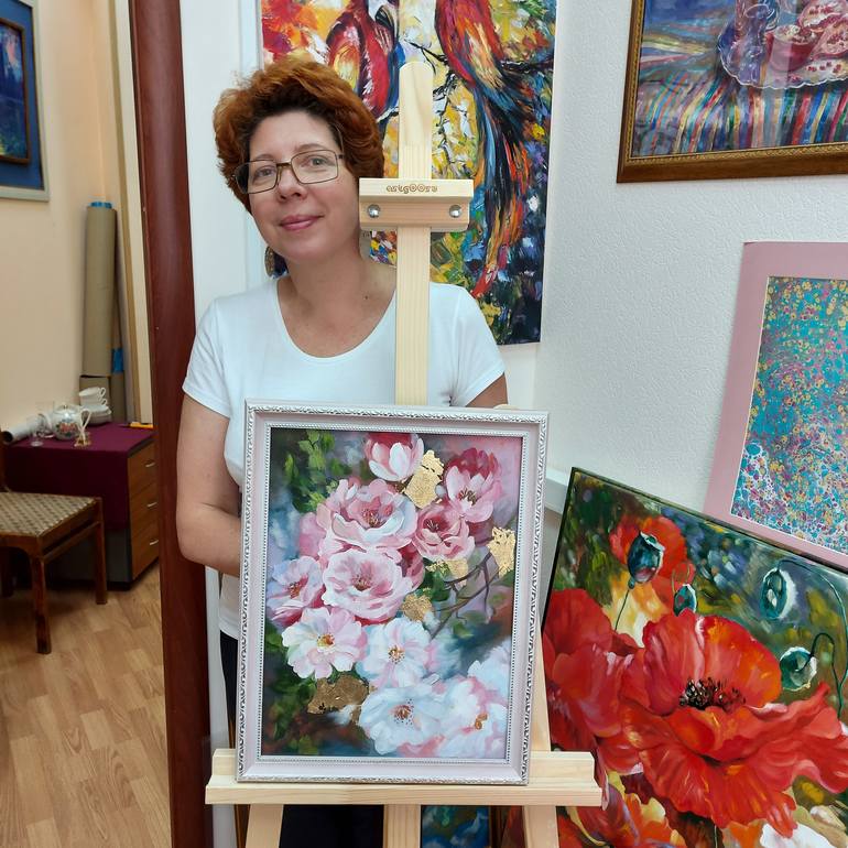 Original Fine Art Floral Painting by Russian Artist Liliya Volskaya