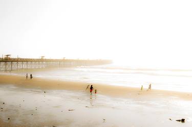 Original Minimalism Beach Photography by Elkin Cabarcas Mora