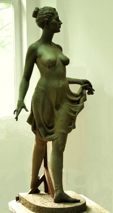 Original Figurative Nude Sculpture by Pavlo Myziuk