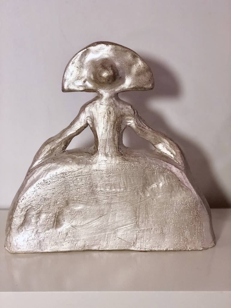 Original Abstract Women Sculpture by Rosa Figuls