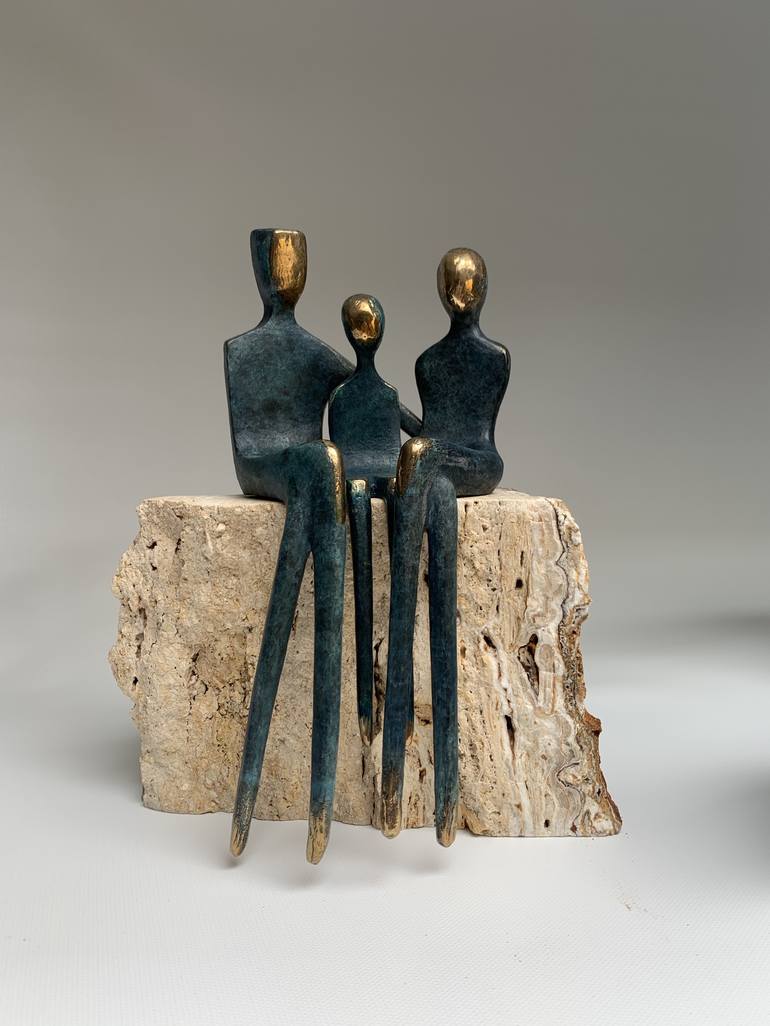 Original Family Sculpture by Yenny Cocq