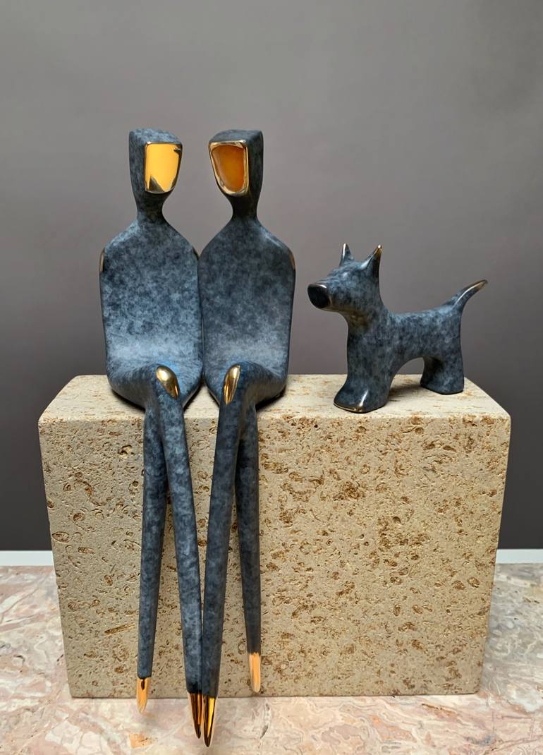 Original Art Deco People Sculpture by Yenny Cocq
