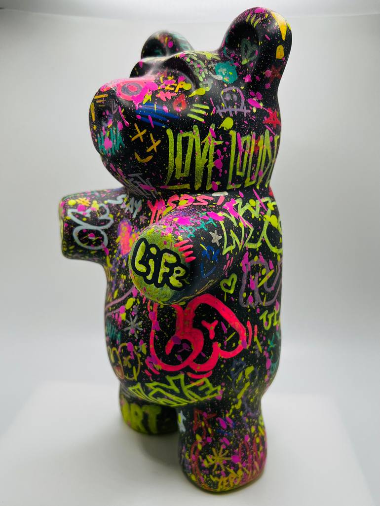 Original Other Pop Culture/Celebrity Sculpture by Sahara Novotna