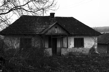 Abandoned house - Limited Edition of 10 thumb