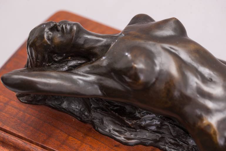 Original Figurative Nude Sculpture by Dorie Wardie