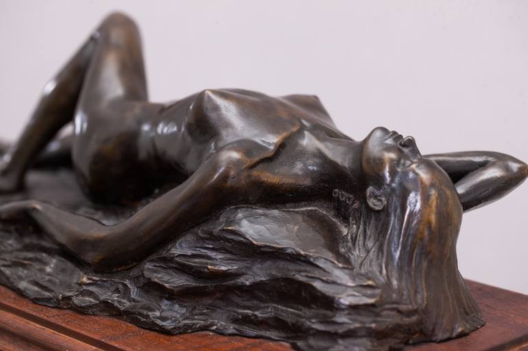 Original Figurative Nude Sculpture by Dorie Wardie