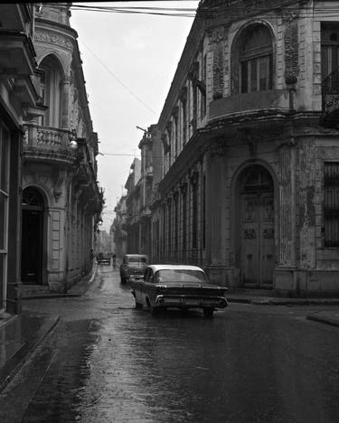Calle Luz,  Havana Cuba - Limited Edition 1 of 10 thumb