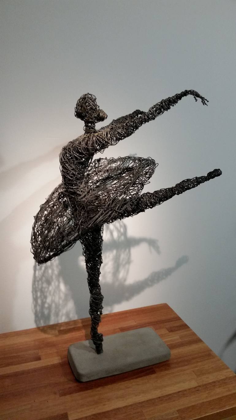 Original Body Sculpture by Juan Iganacio PerezGomar