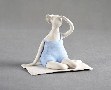 Original Contemporary People Sculpture by Natalia Dobrzhanskaya
