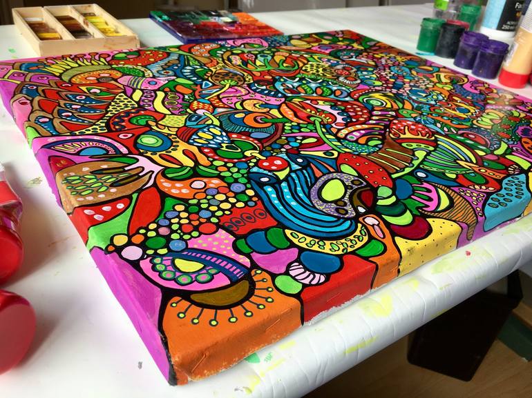 WIKIWIKI, colorful, doodles, detailed, hippie, lsd, wonder, crazy soft  abstract by Veera Zukova, very colorful, lucid, matrix, fractals, fracture,  moon, Cosmic,sweet, sugar, dessert, filled up, incredible, circus, clown,  birthday, party, awesome, joyful