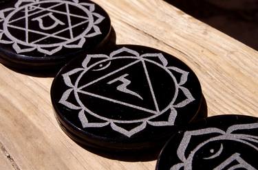 Meditation stones collection 7 chakras engraved obsidian 2" diameter, powerful fire energy thumb