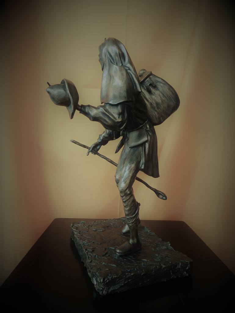 Original Figurative Men Sculpture by Graziella Curreli