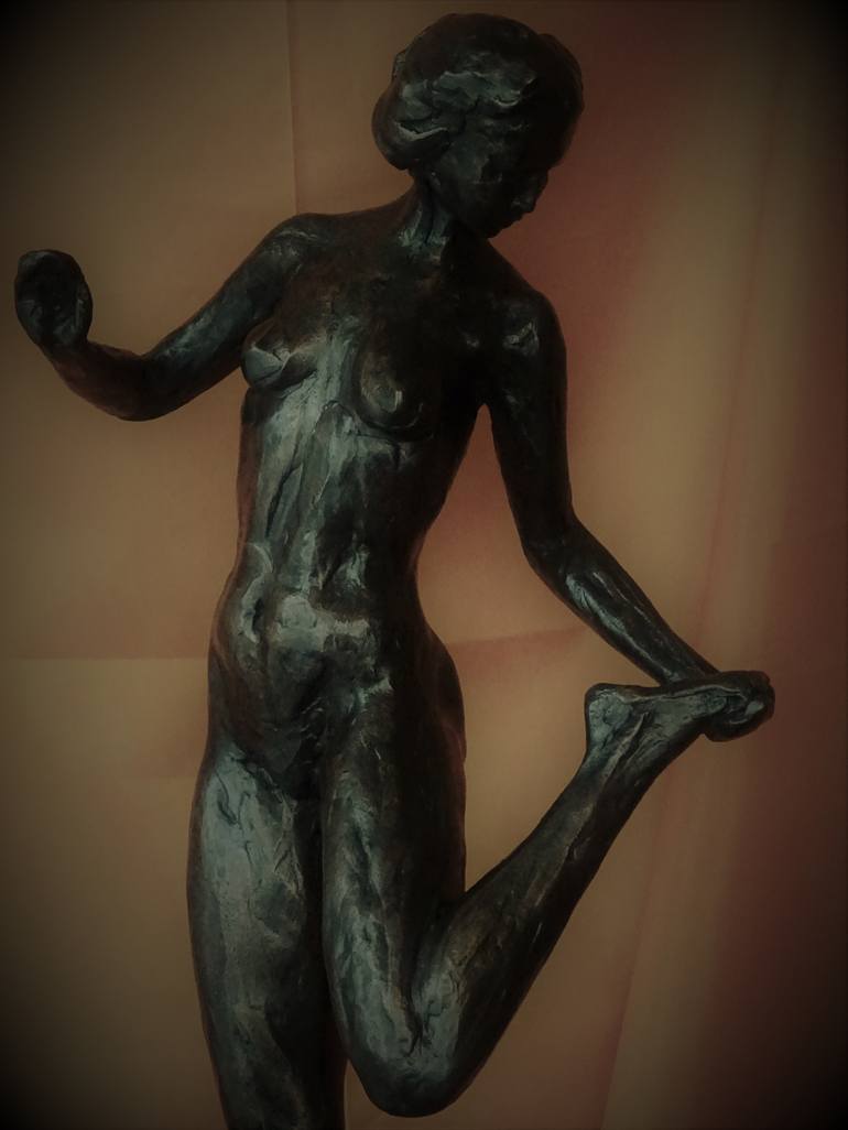 Original Performing Arts Sculpture by Graziella Curreli