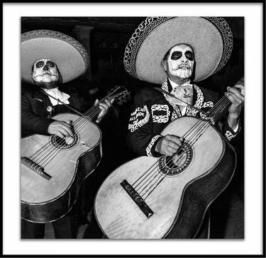 Los mariachis muertos - Limited Edition 1 of 25 thumb