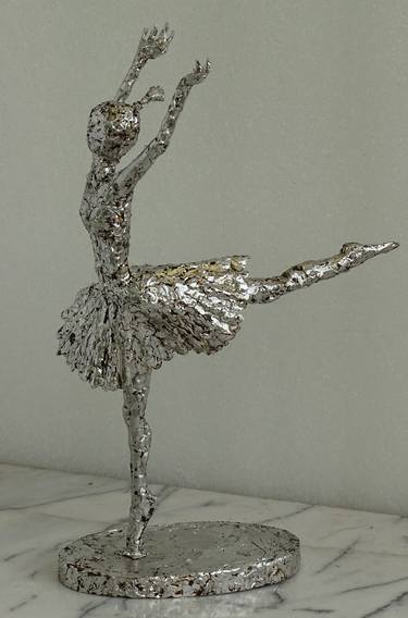 Original Figurative Body Sculpture by Aleksandar Kolev