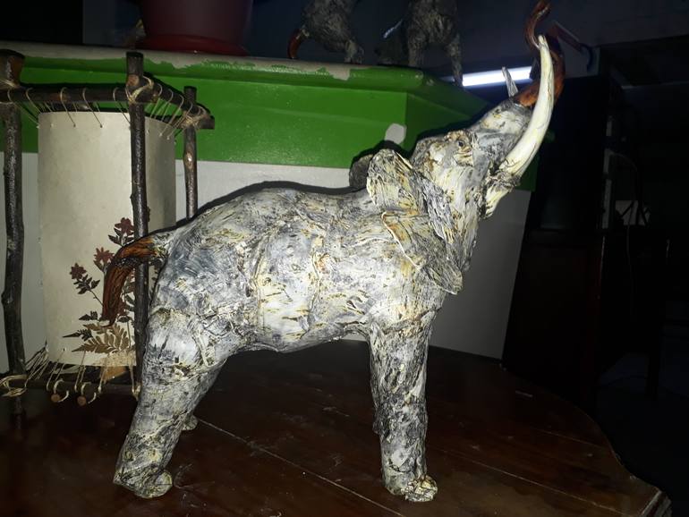 Original Figurative Other Sculpture by Yani Daquis