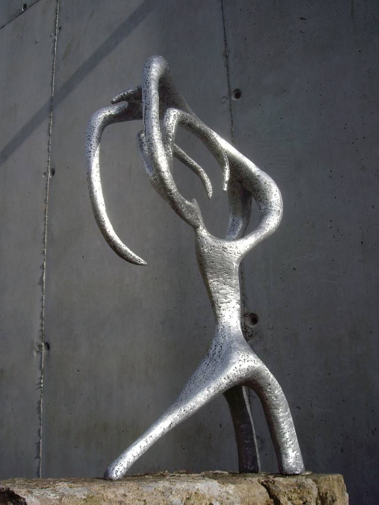 Original Abstract Sculpture by AITOR RUIZ DE EGINO