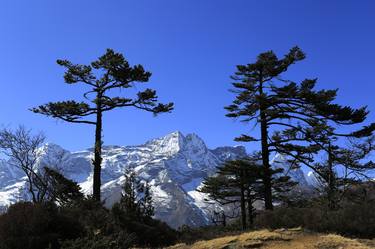 Snow Capped Konge mountain, Sagarmatha National Park, Eastern Nepal - Limited Edition of 10 thumb