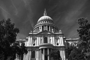 View of Saint Pauls Cathedral, London City, England - Limited Edition of 15 thumb