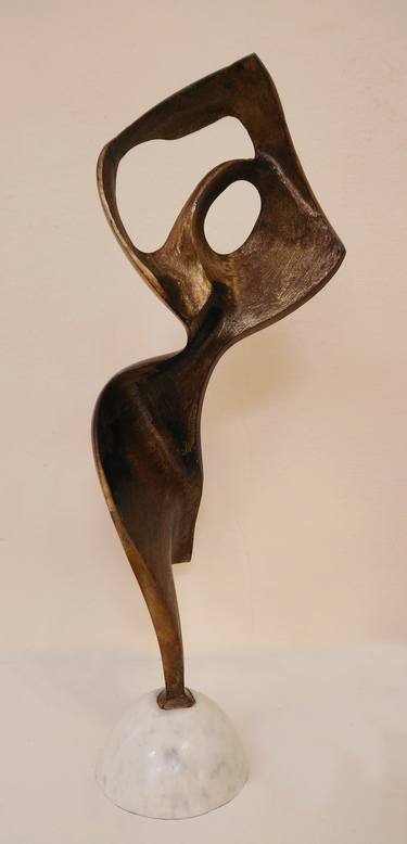 Original Figurative Women Sculpture by Aramis Justiz