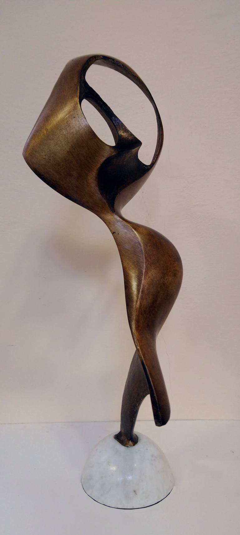 Original Women Sculpture by Aramis Justiz