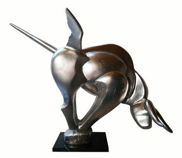 Original Figurative Animal Sculpture by Aramis Justiz