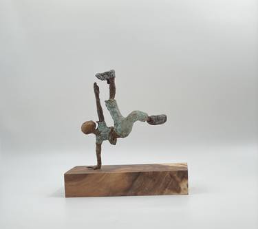 Original Figurative Body Sculpture by Lamia Fakhoury