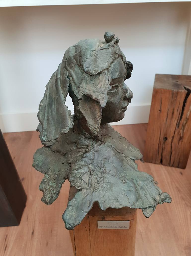 Original Other Women Sculpture by Exclusive Sculptures